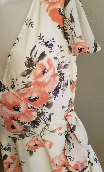 Abercrombie & Fitch mini wrap dress - Picture 7 of 8